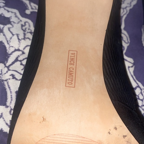 Vince Camuto Black Textured Heels - Picture 6 of 6